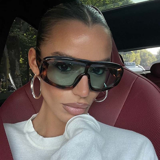 Large One-frame Sunglasses