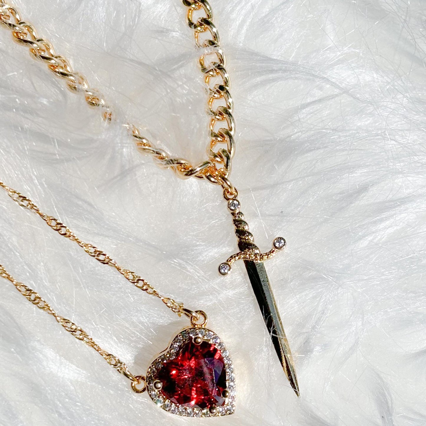 Multi-layered Heart-piercing Dagger Vintage Necklace