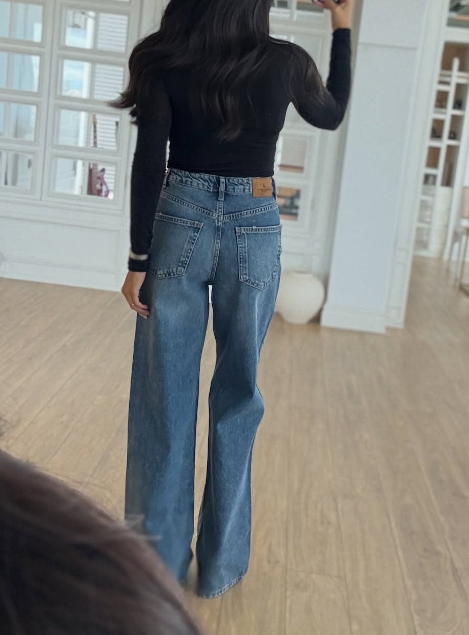 Diamond Pattern Straight Jeans