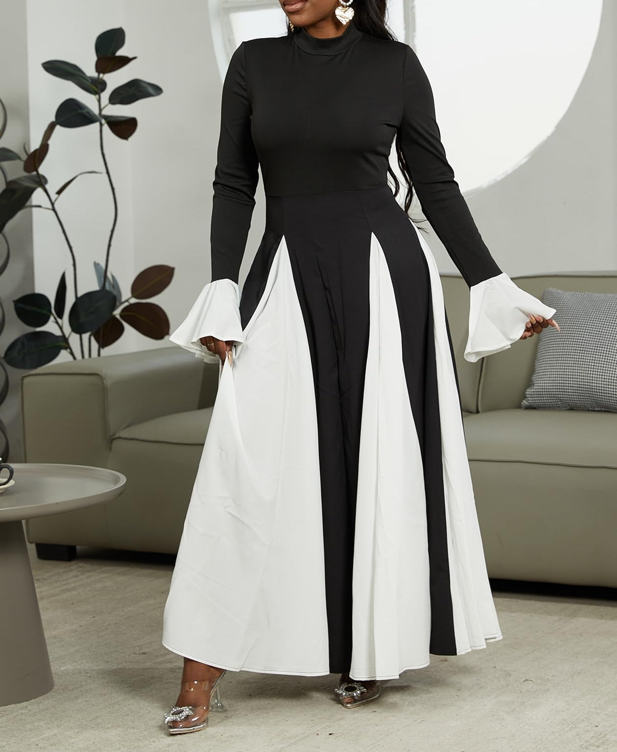 Elegant Long Sleeve Patchwork Pleated Swing Maxi Dress