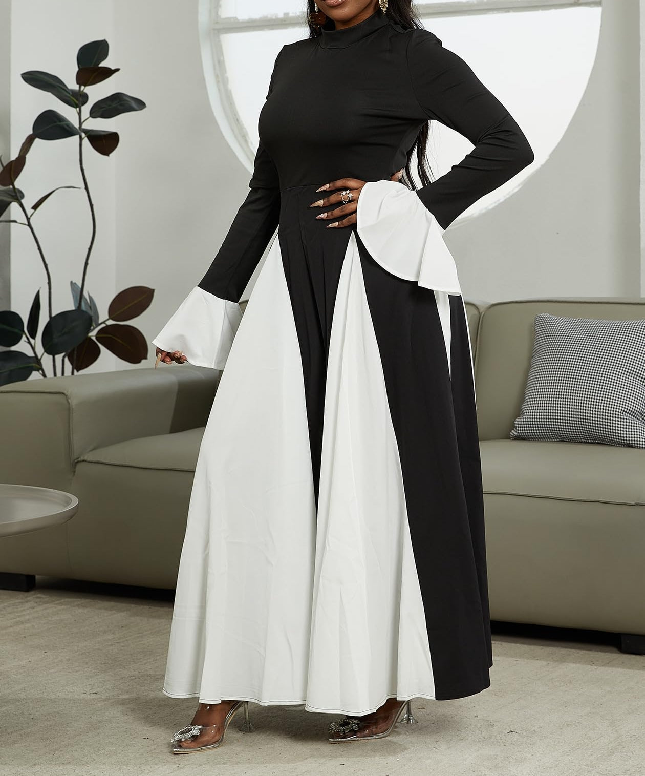 Elegant Long Sleeve Patchwork Pleated Swing Maxi Dress