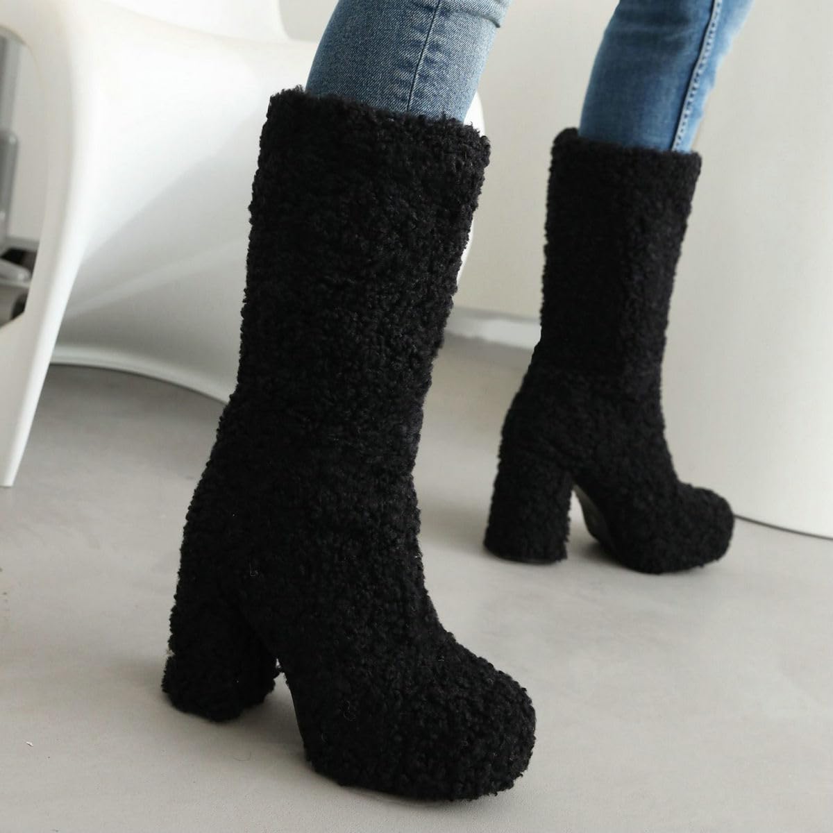 Women's Mid-Calf Fluffy Boots