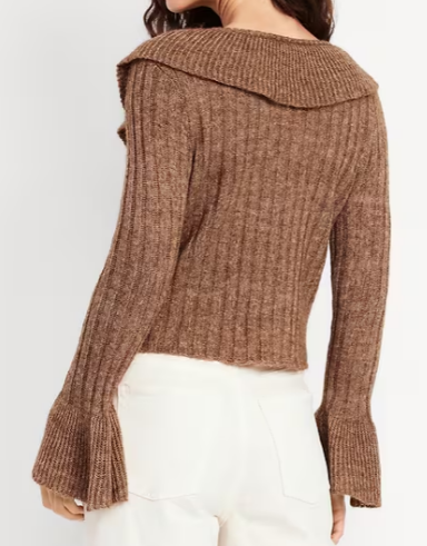 Chill Peter Pan Collar Sweater