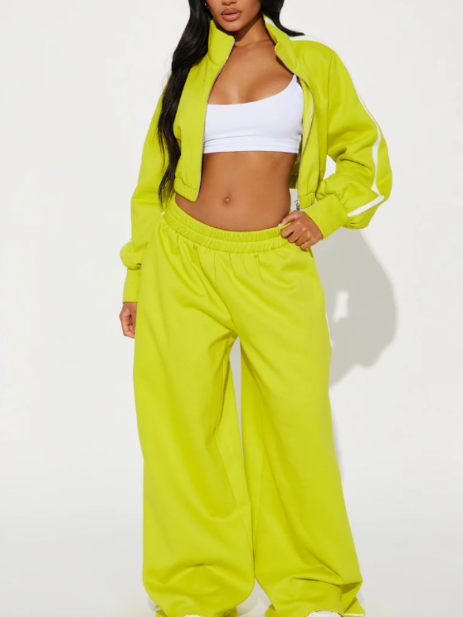 Large Profile Sports Suit