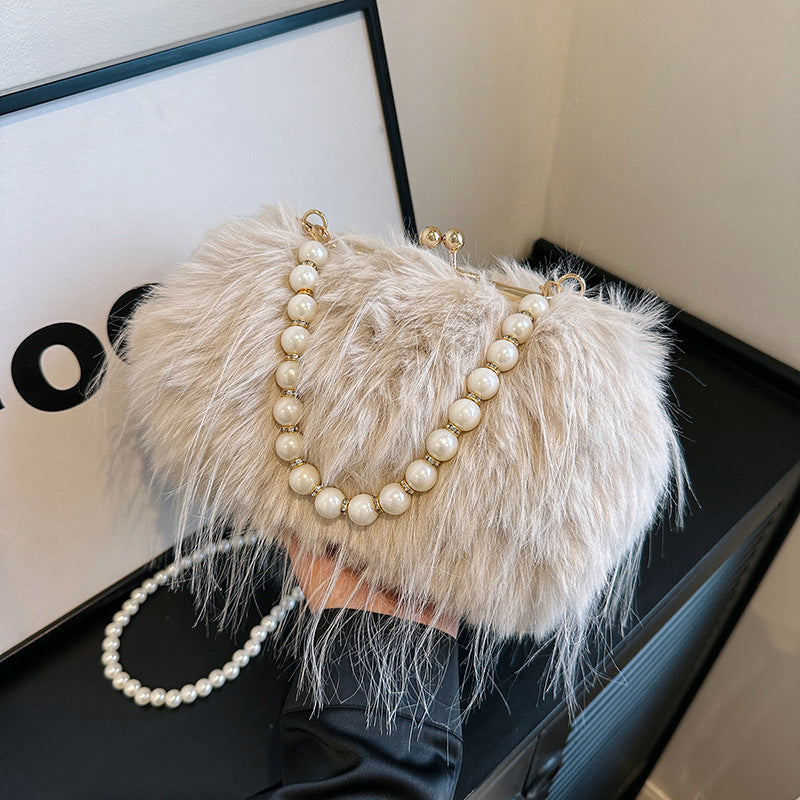 Pearl Feather Evening Clutch