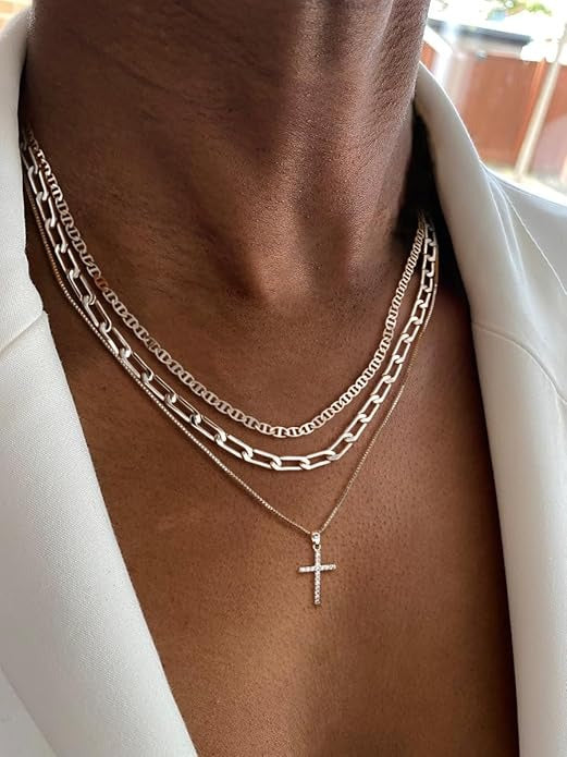 3pcs Layered Stacked Cross Pendant Necklace Set For Women