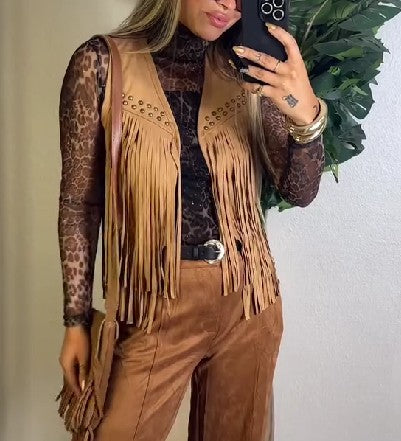 Western-style Double-breasted Studded Faux Suede Fringe Cardigan