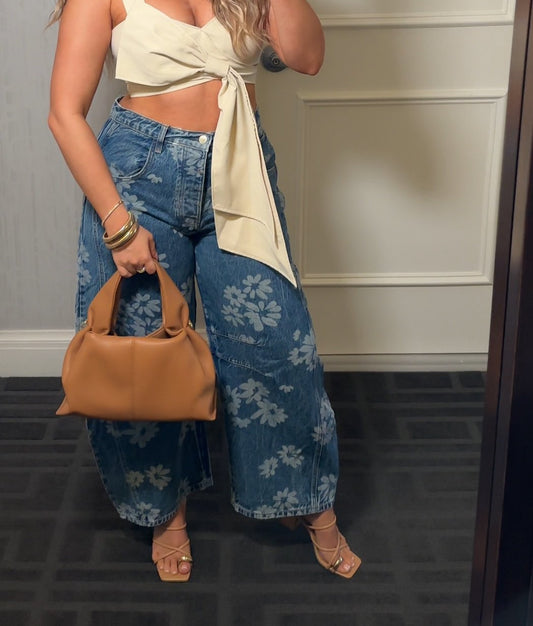 Daisy Floral Print Barrel Jeans