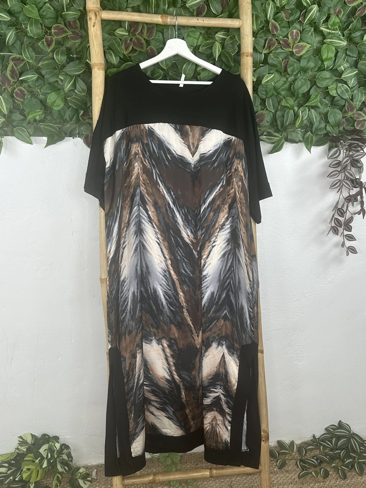 Curvy Satin-blend Dress