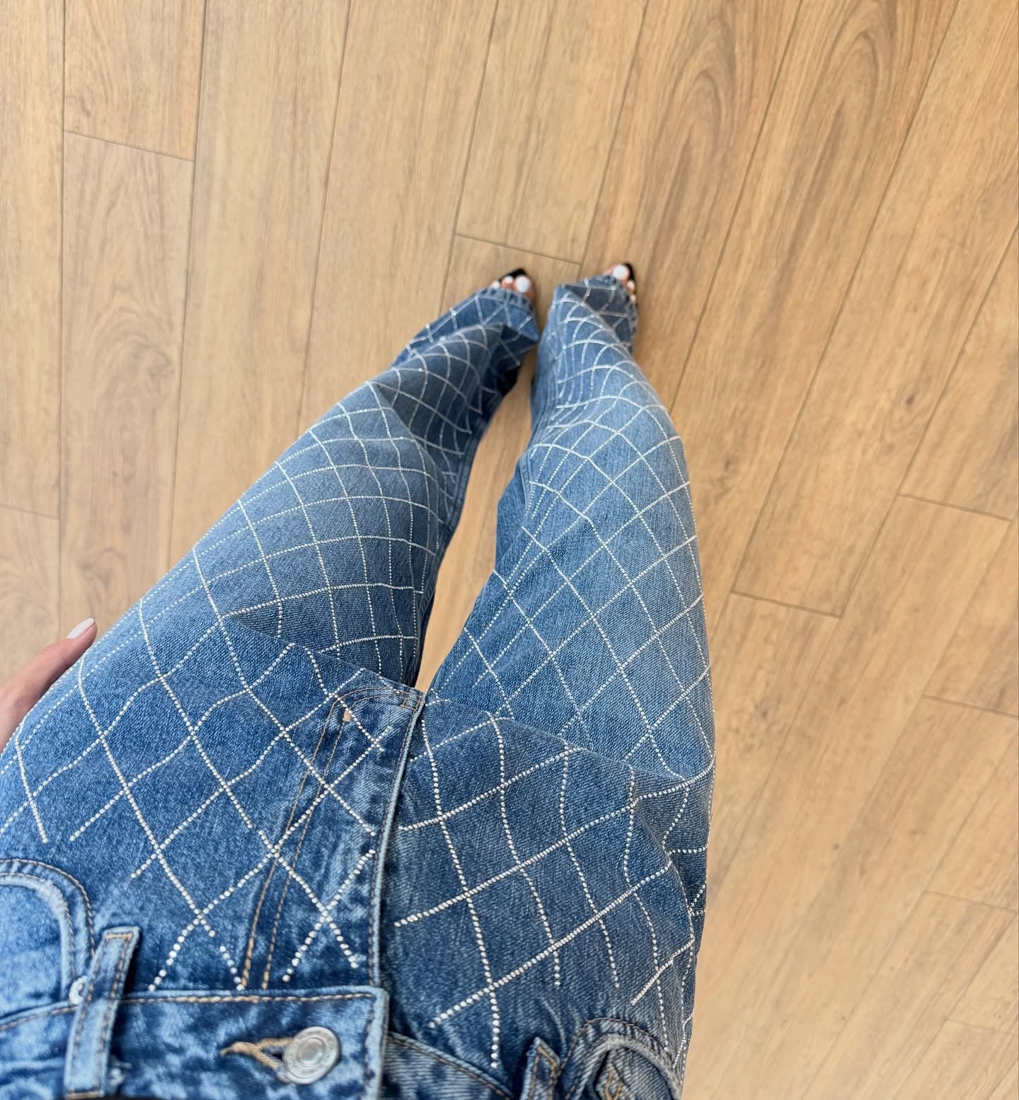 Diamond Pattern Straight Jeans
