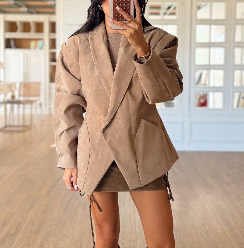 Special Shoulder Detail Suede Blazer