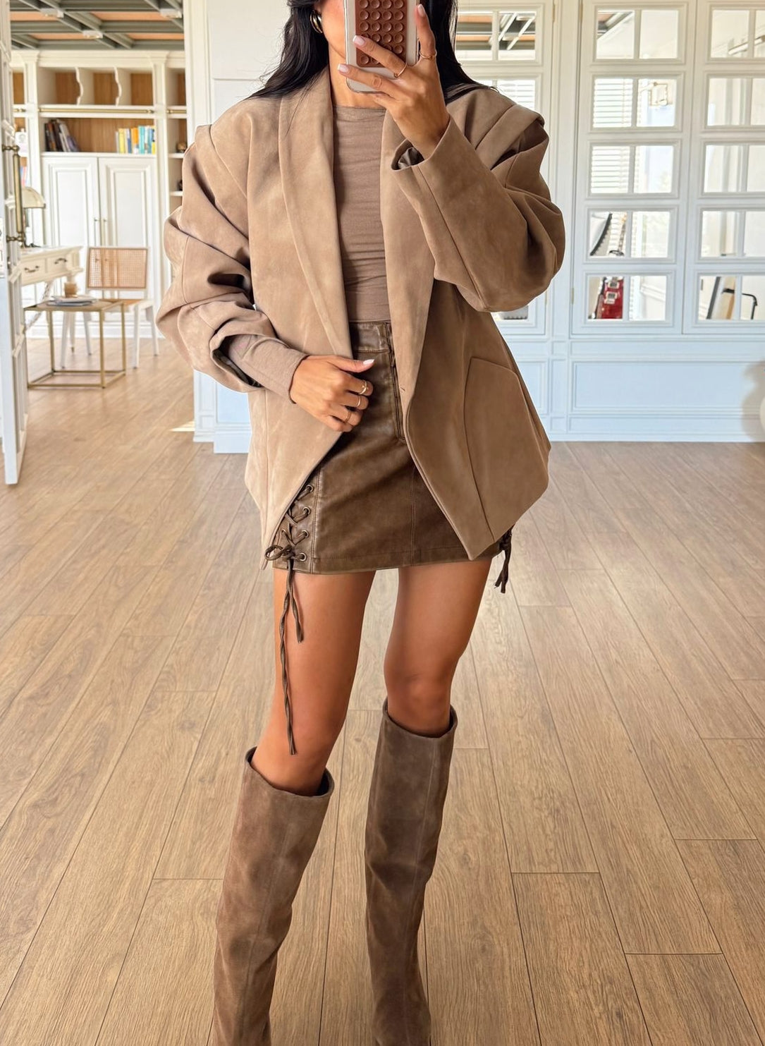 Special Shoulder Detail Suede Blazer