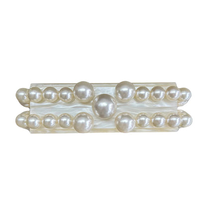 Pearl Clutch