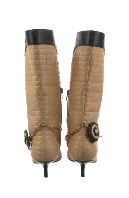 Quilted Leather Charm Pearl Chains Boots