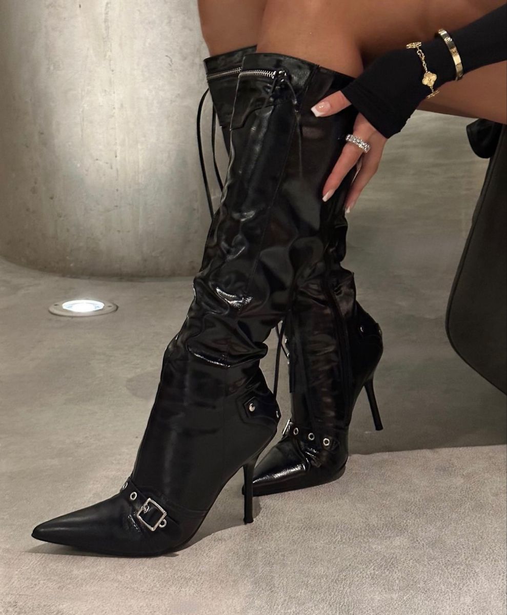 Side Zipper Rivets Tassel Boots