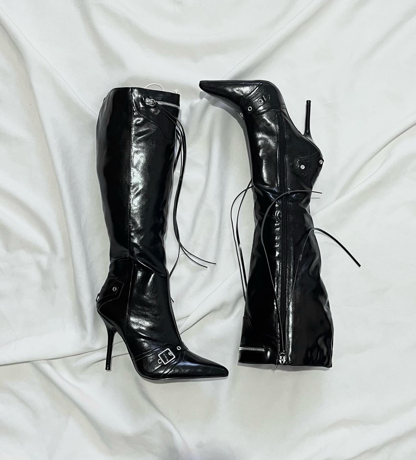 Side Zipper Rivets Tassel Boots