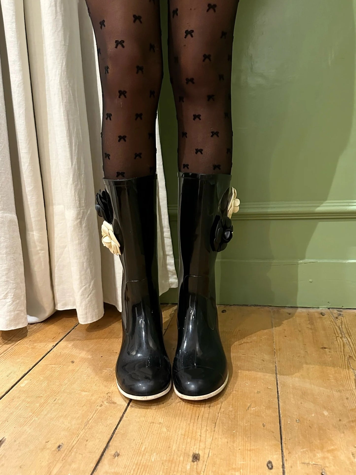 Rubber Camellia Flower Rain Boots