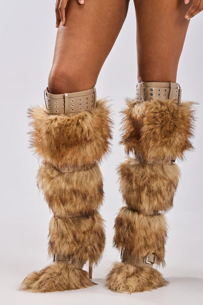 Multi Fur Buckles Boots
