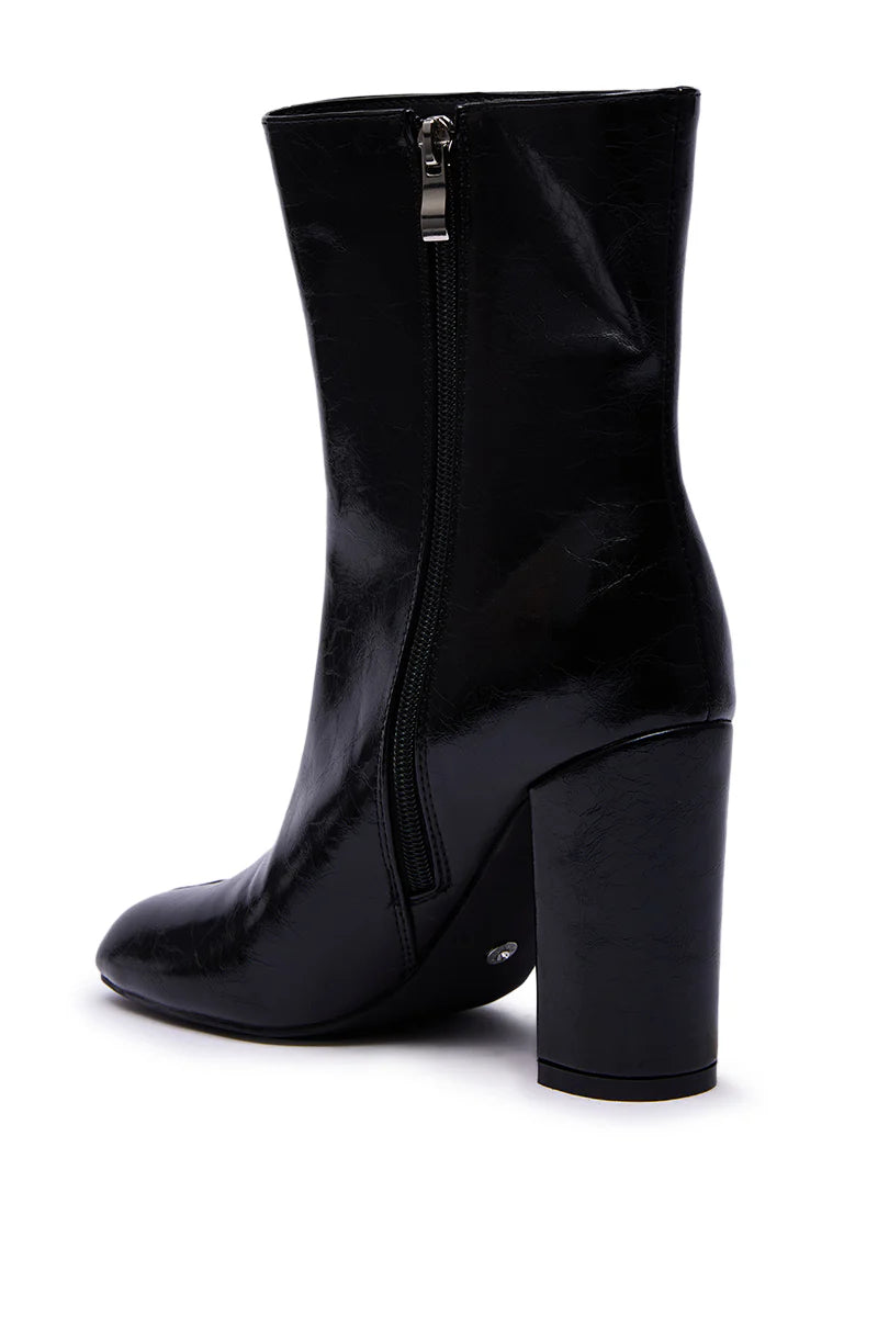 Black Leather Split-toe Ankle Boots