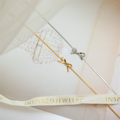 Bow Necklace