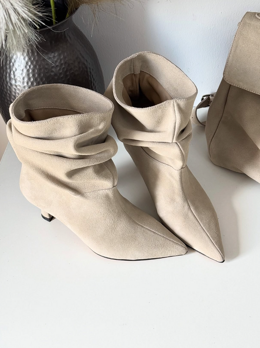 Suede Pleated Naked Boots